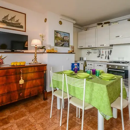 Ex Dimora Di Lawrence Apartment Gargnano Exterior photo